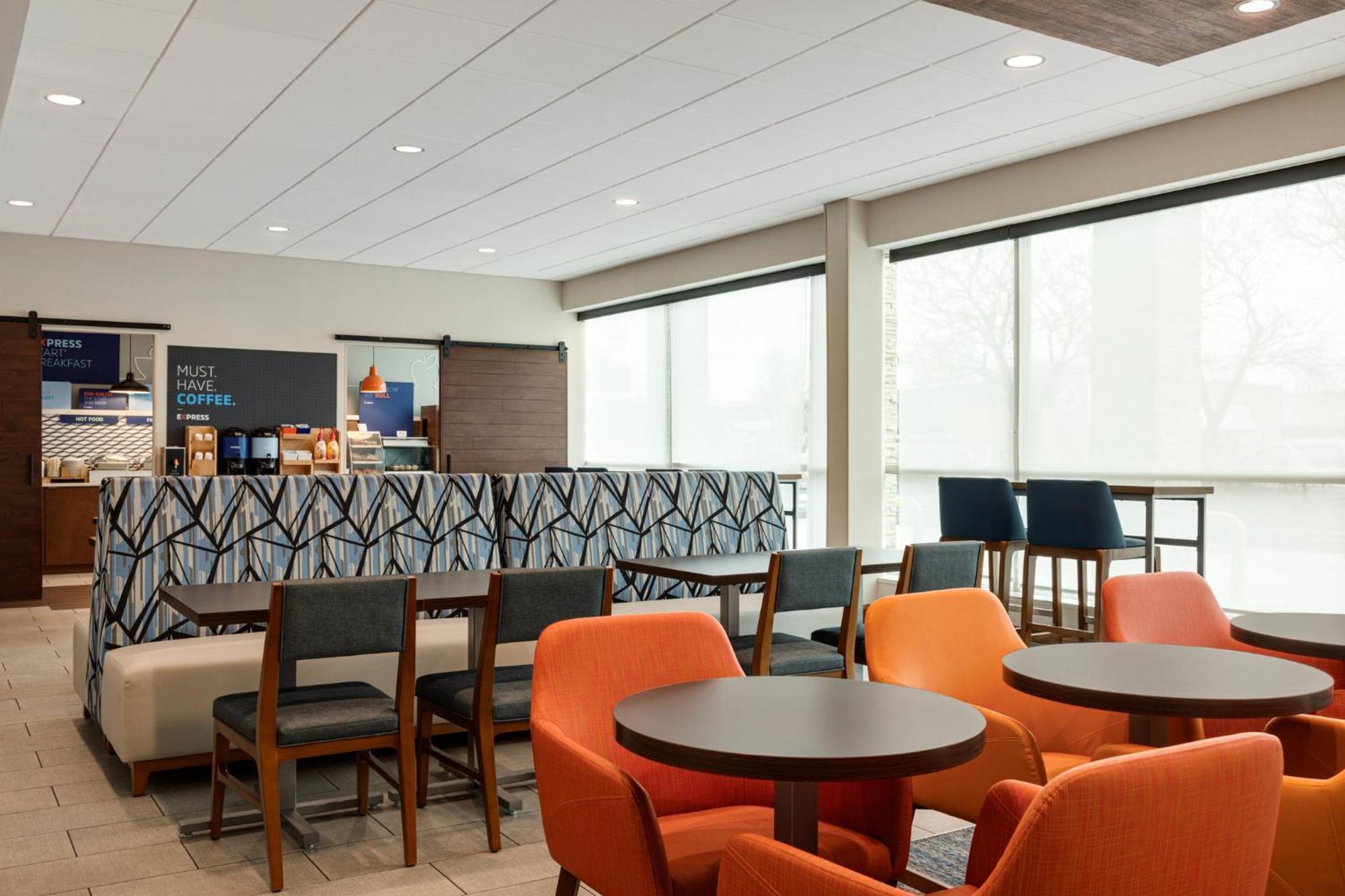 Holiday Inn Express Baltimore At The Stadiums By Ihg Екстер'єр фото