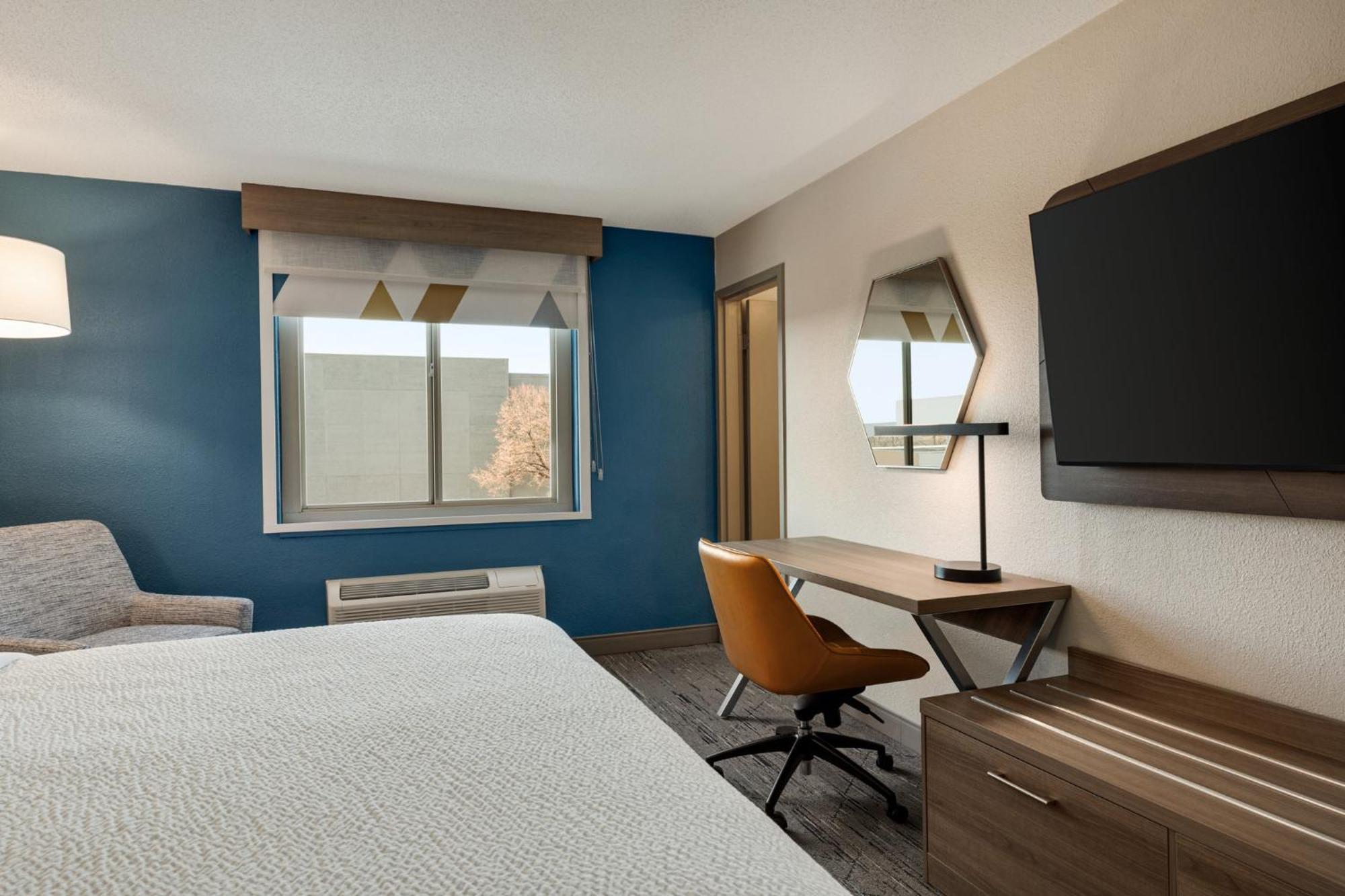 Holiday Inn Express Baltimore At The Stadiums By Ihg Екстер'єр фото