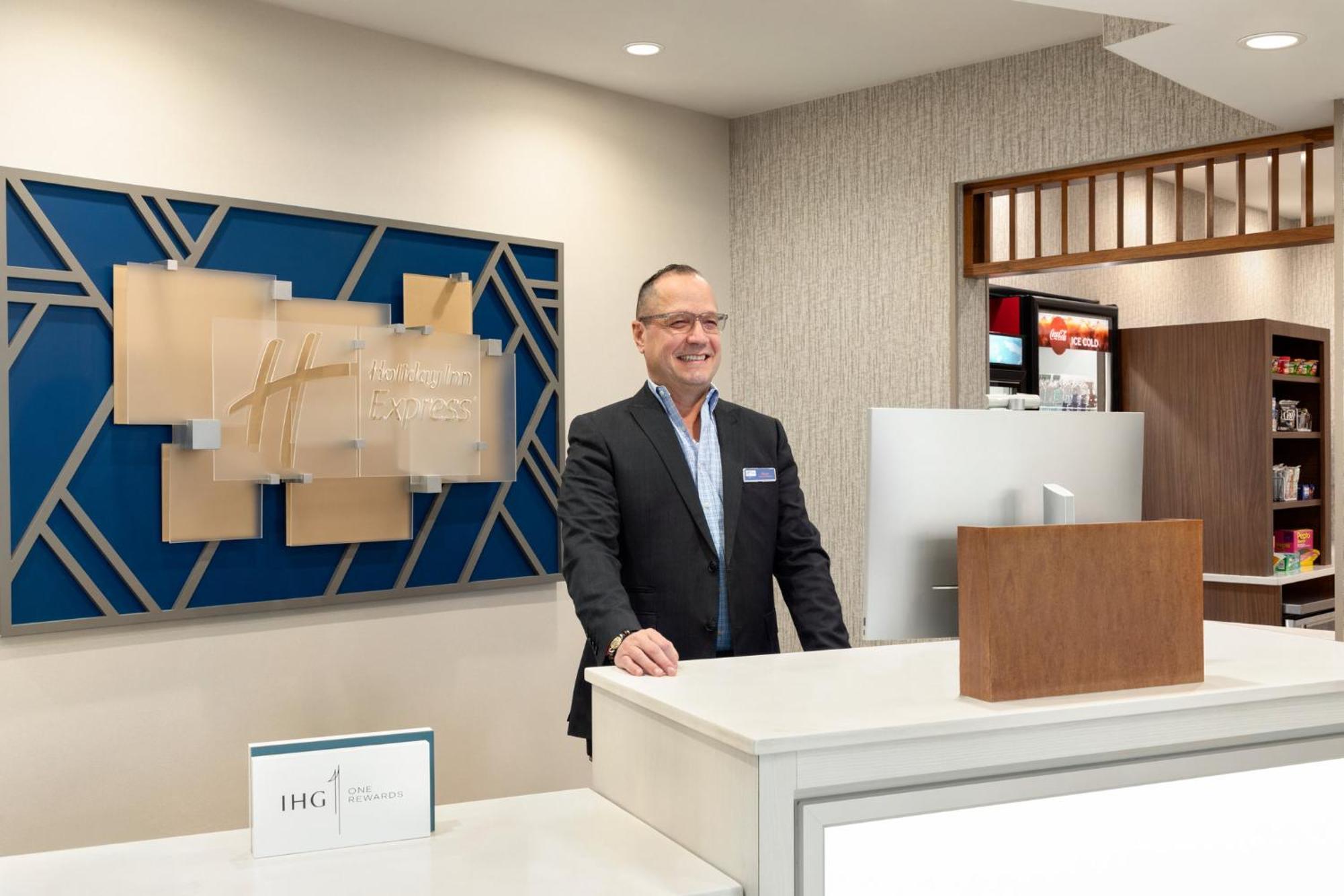 Holiday Inn Express Baltimore At The Stadiums By Ihg Екстер'єр фото