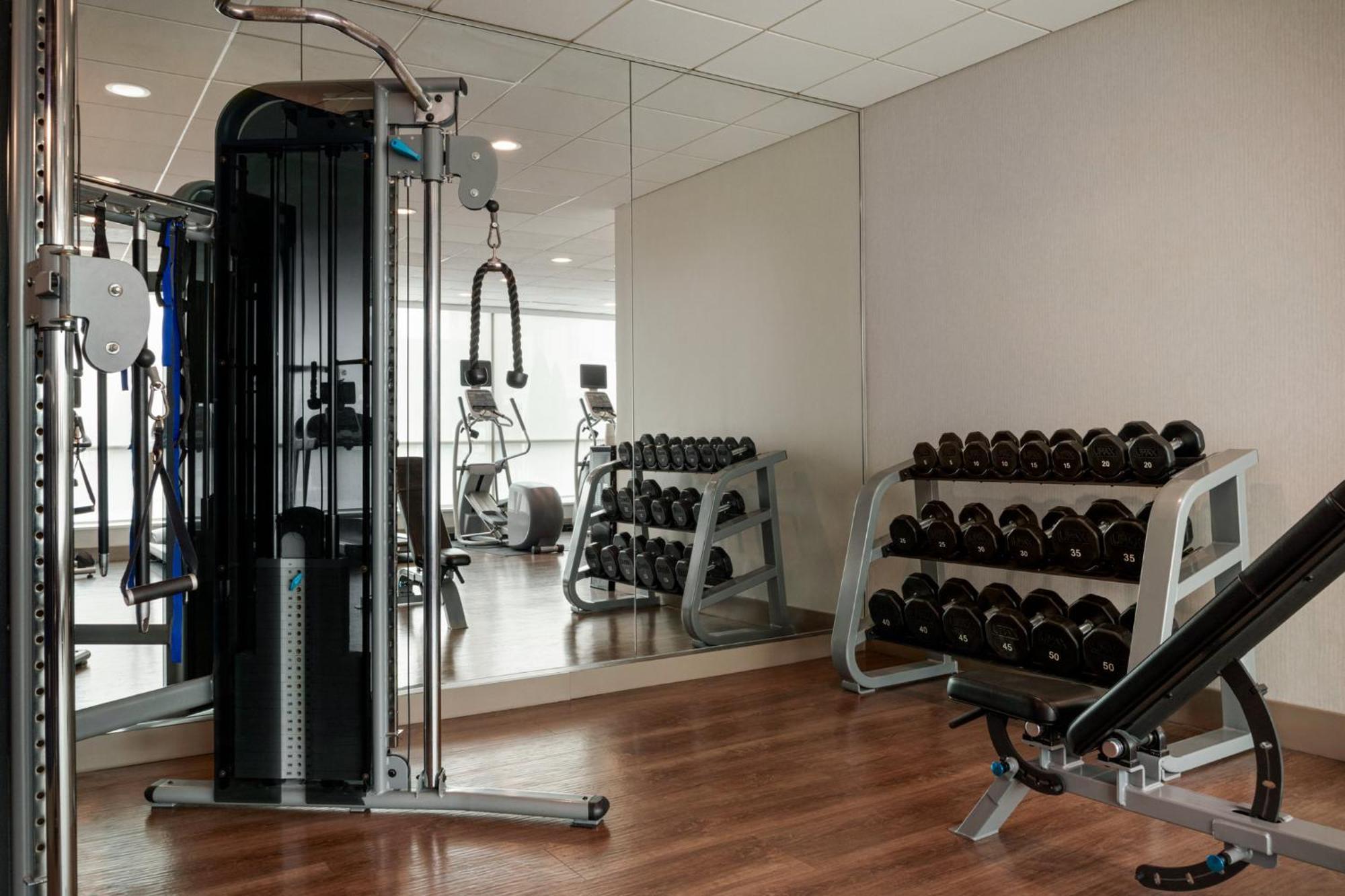 Holiday Inn Express Baltimore At The Stadiums By Ihg Екстер'єр фото
