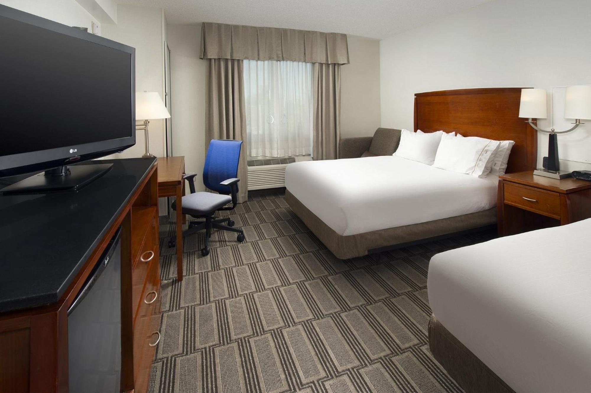 Holiday Inn Express Baltimore At The Stadiums By Ihg Екстер'єр фото