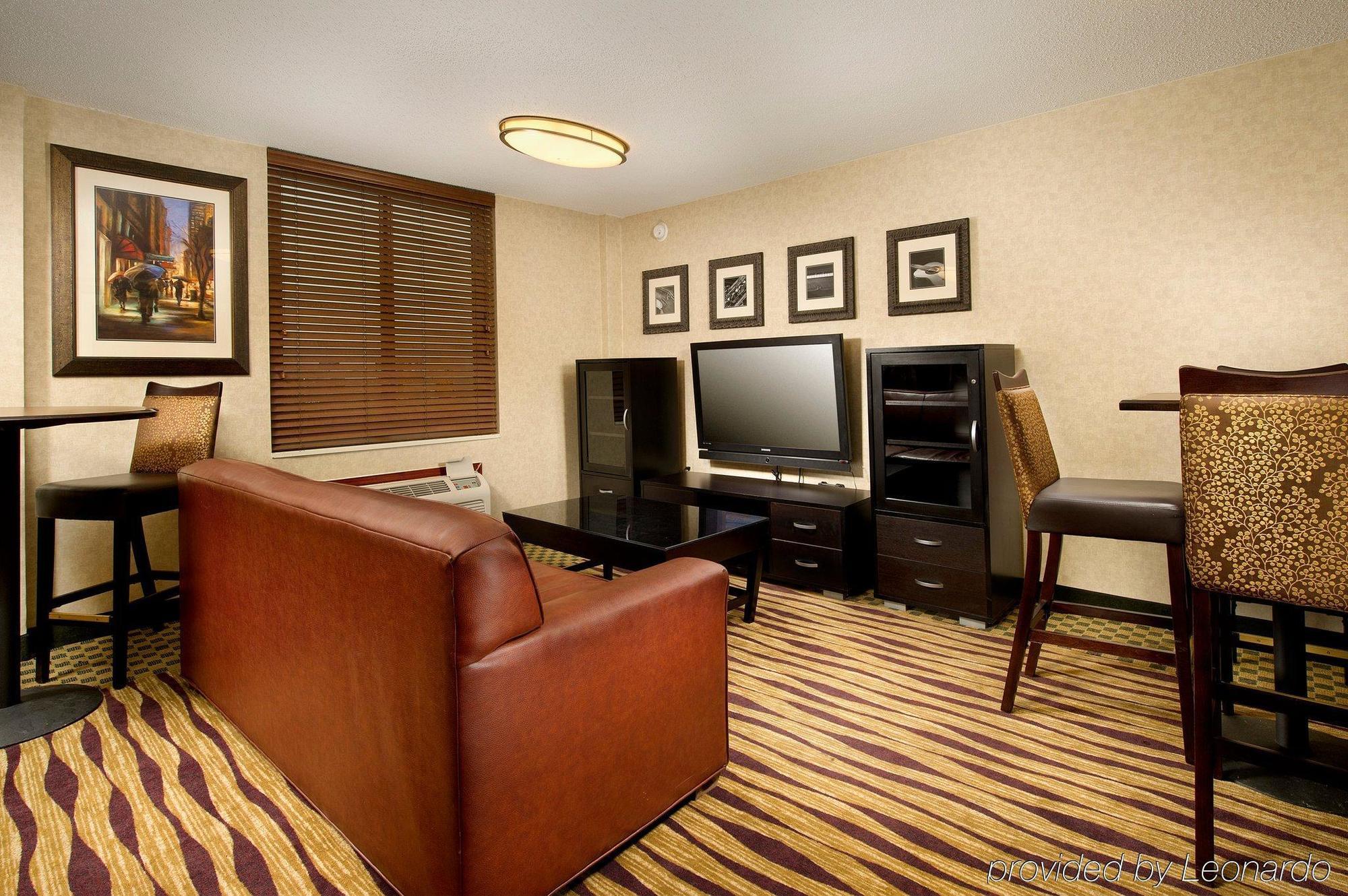 Holiday Inn Express Baltimore At The Stadiums, An Ihg Hotel Номер фото